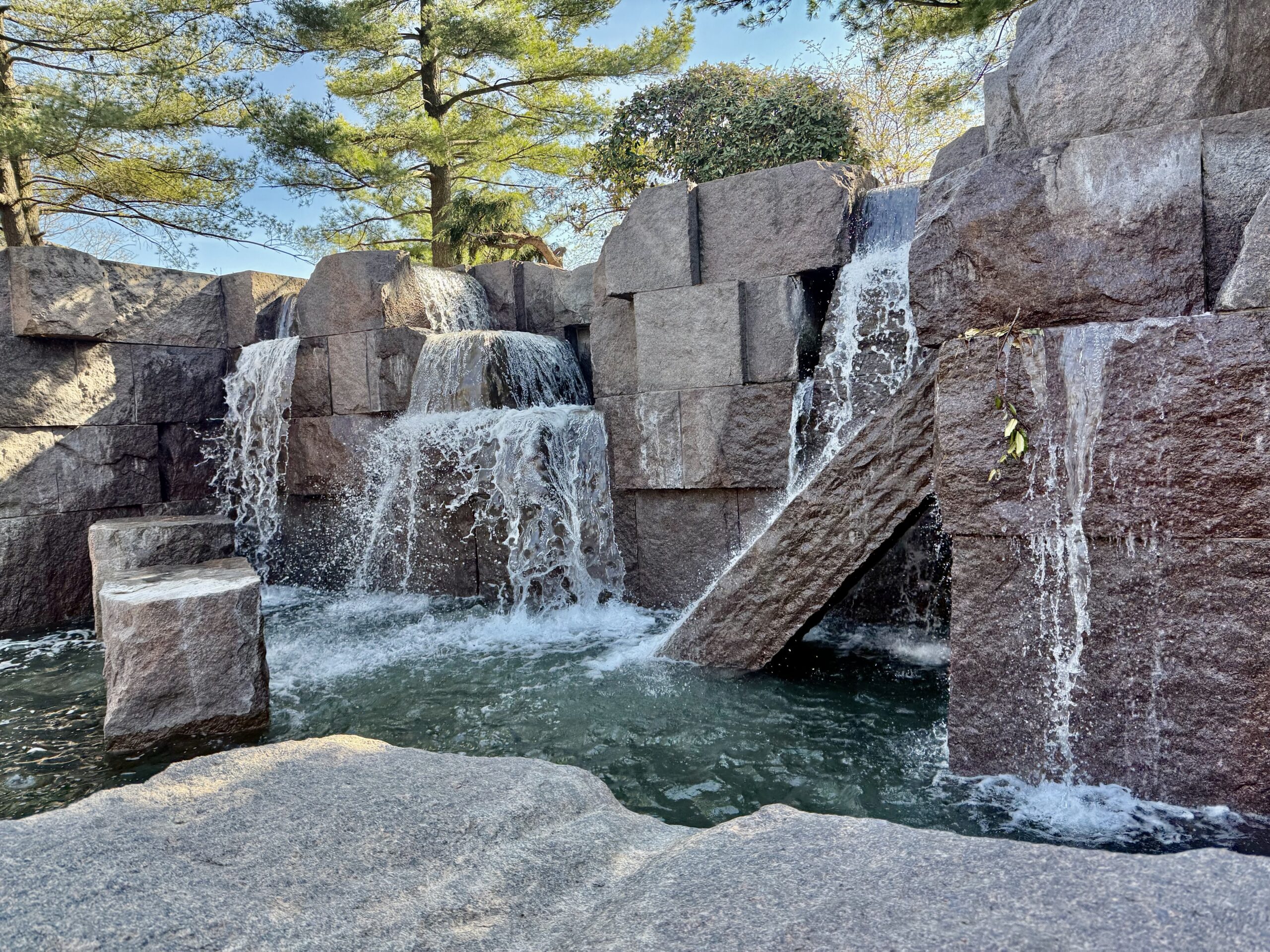 another water fall at the roosevelt memorial