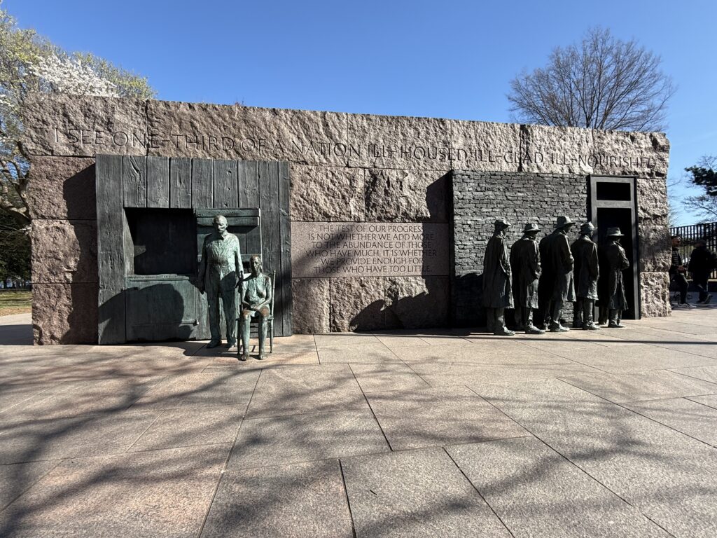 first room at franklin d roosevelt memorial