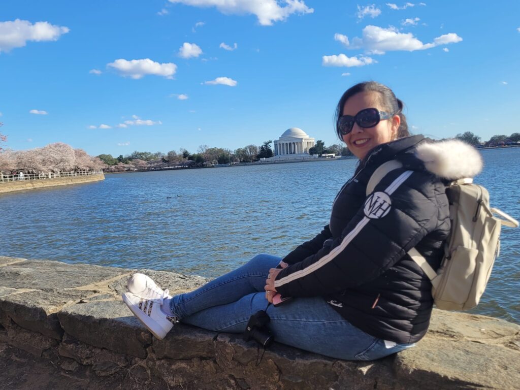 me at the tidal basin with view on jefferson memorial