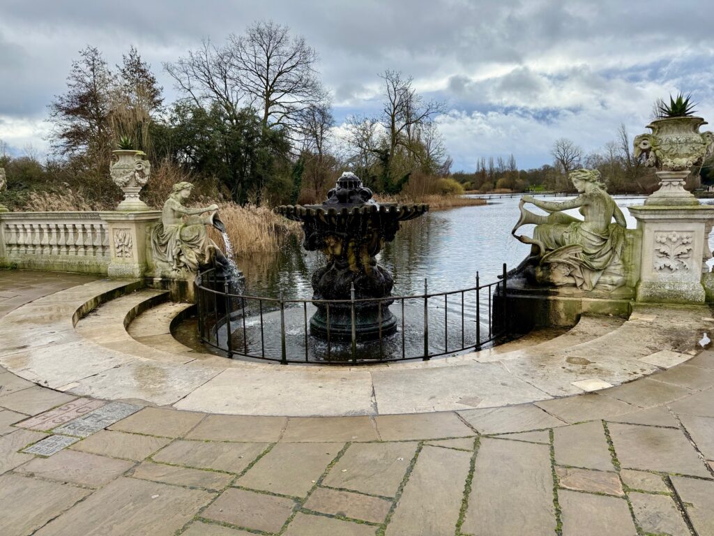 ItaLian gardens in Kensington gardens