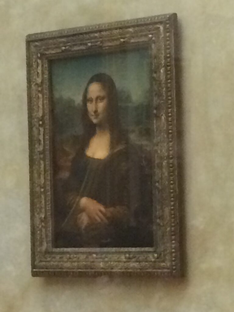 small painting of mona lisa da vinci