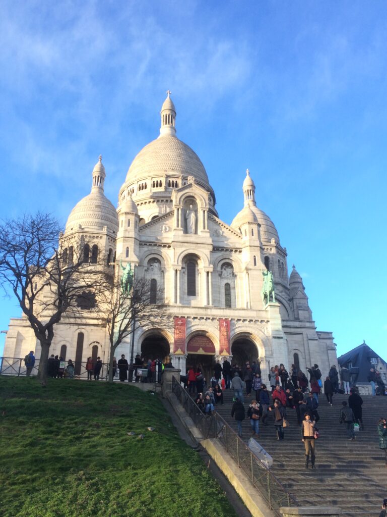 almost at the top for the sacre coeur
