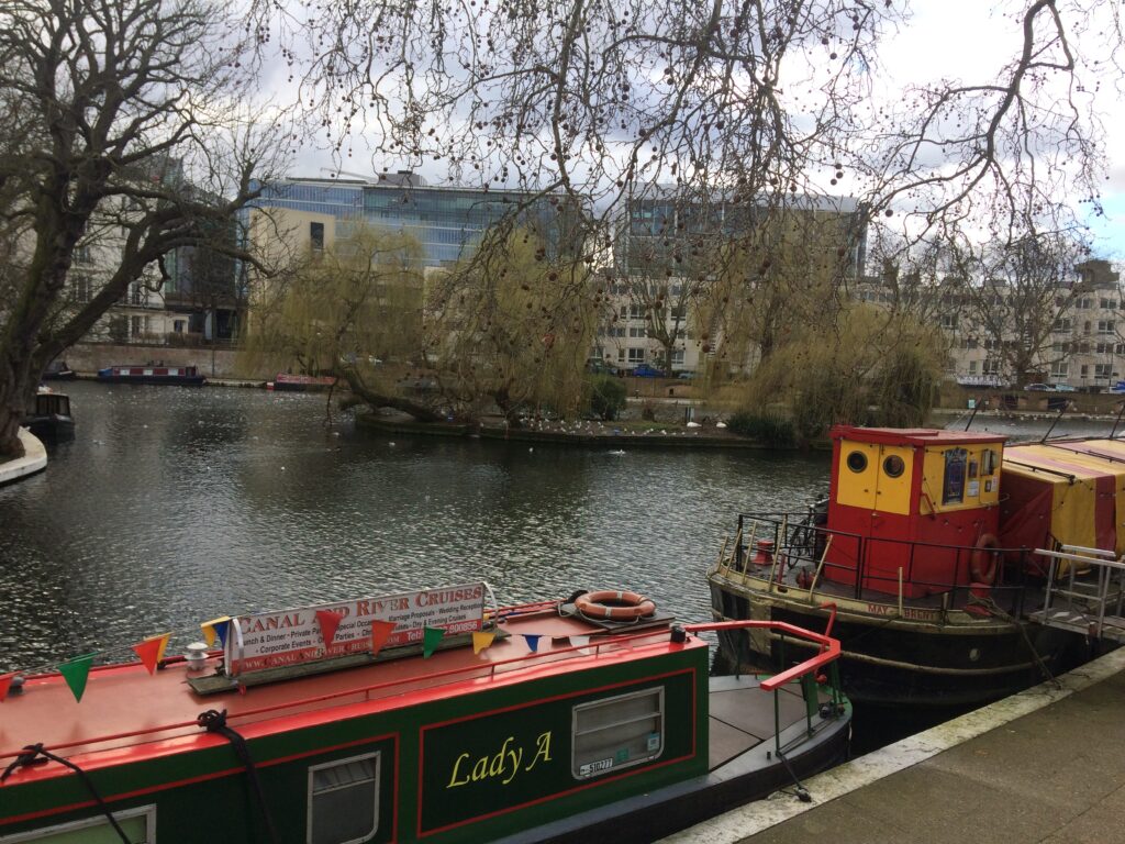 a pieceful oasis at little venice