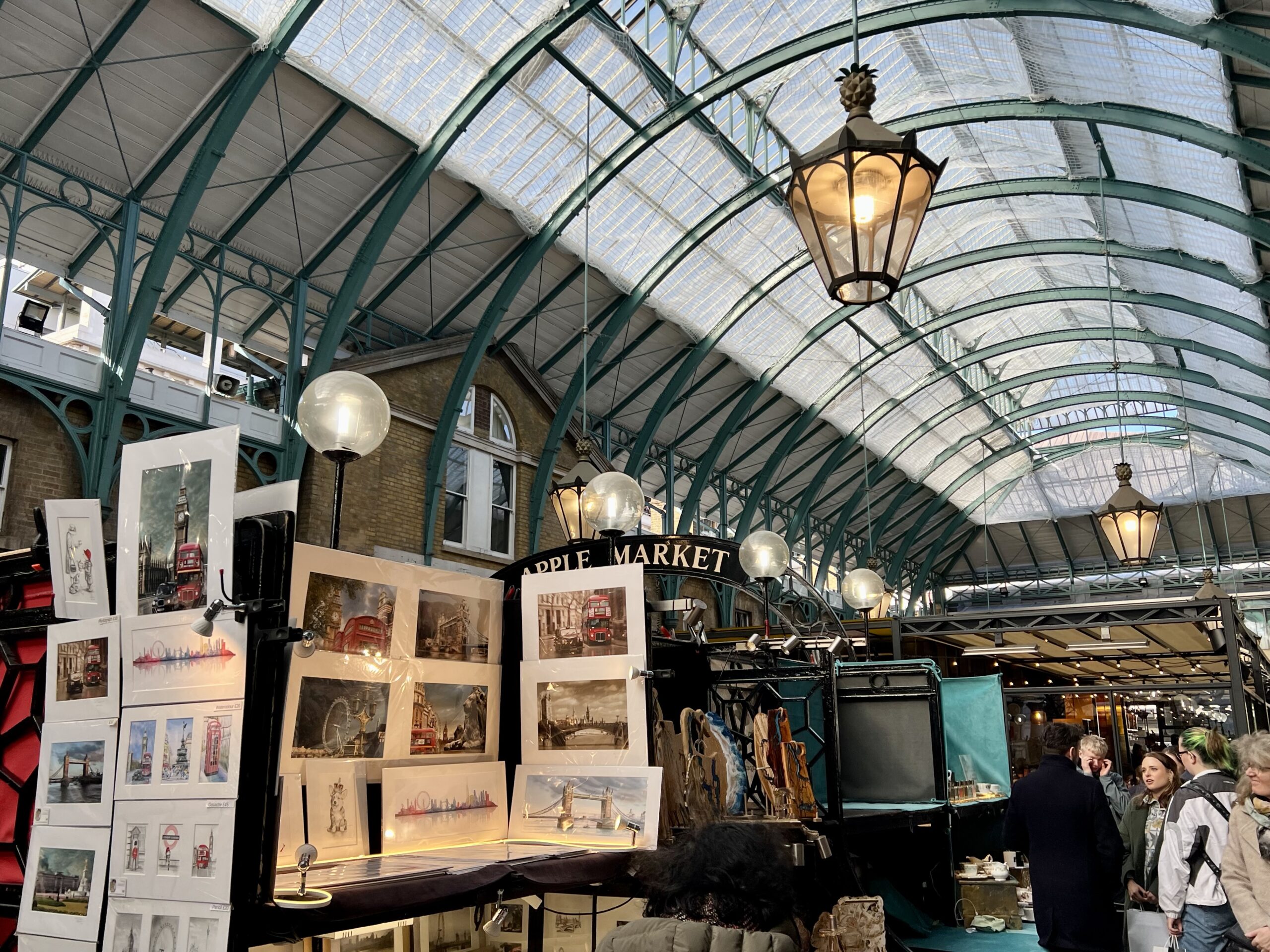 shops in covent garden